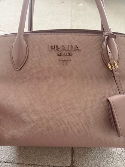 Prada Saffiano Beige Handbag #QYCOBW