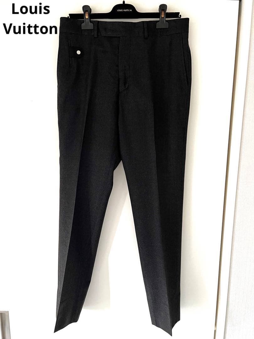 LOUIS VUITTON Men's Pants and Slacks, Size 42, Gray Wool #QY309N