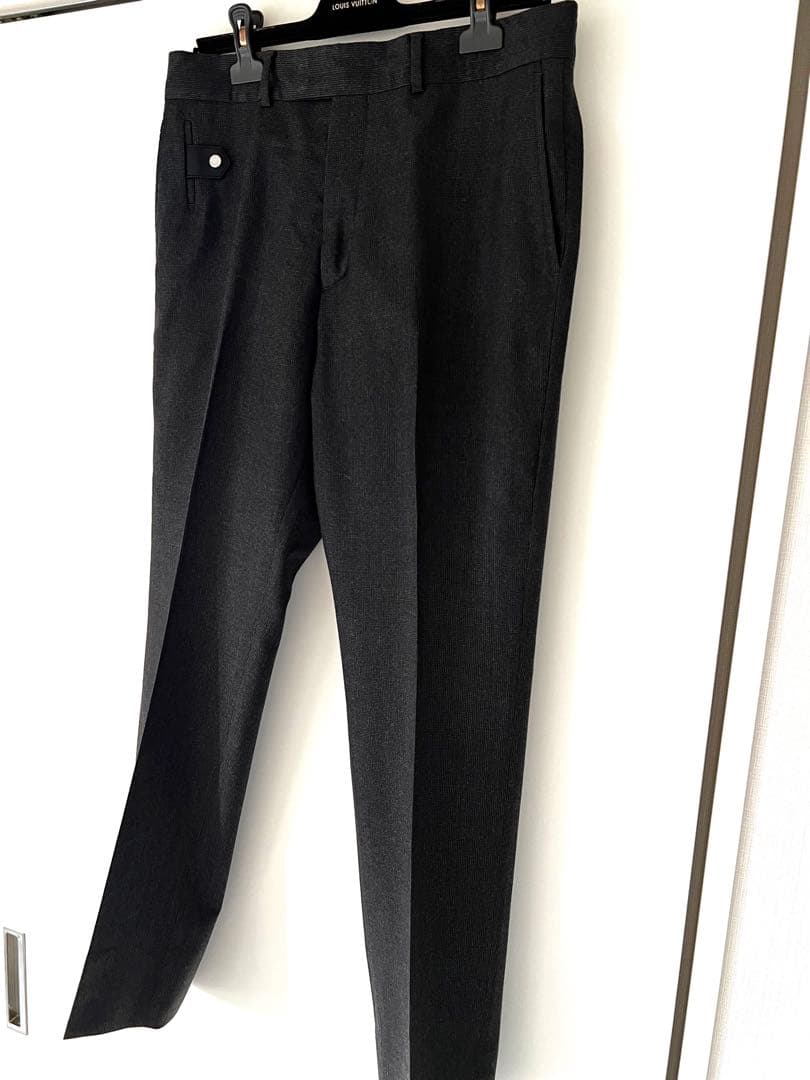 LOUIS VUITTON Men's Pants and Slacks, Size 42, Gray Wool #QY309N