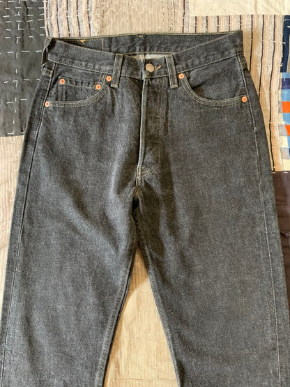 Above: 2001 Levi's 501 yarn-dyed black denim pants, made in the USA #QY1C25