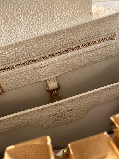 LOUIS VUITTON Capucines BB White Leather Bag w/Shoulder Strap Dust Bag #QYABOV
