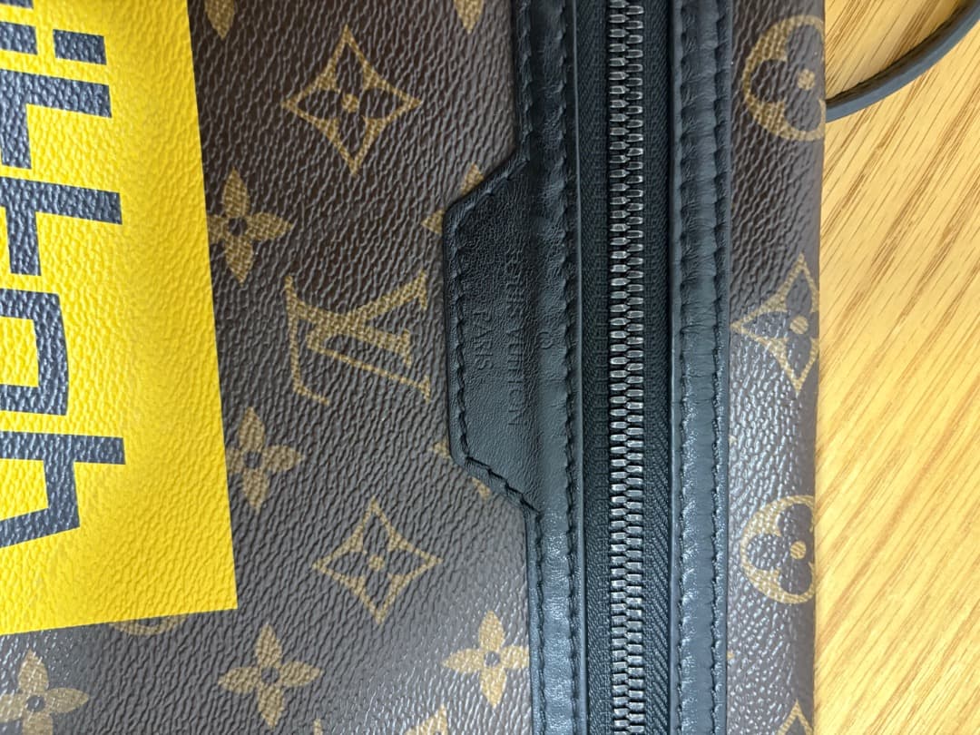 LOUIS VUITTON Messenger Bag M44641 Brown Canvas #QYAIEA