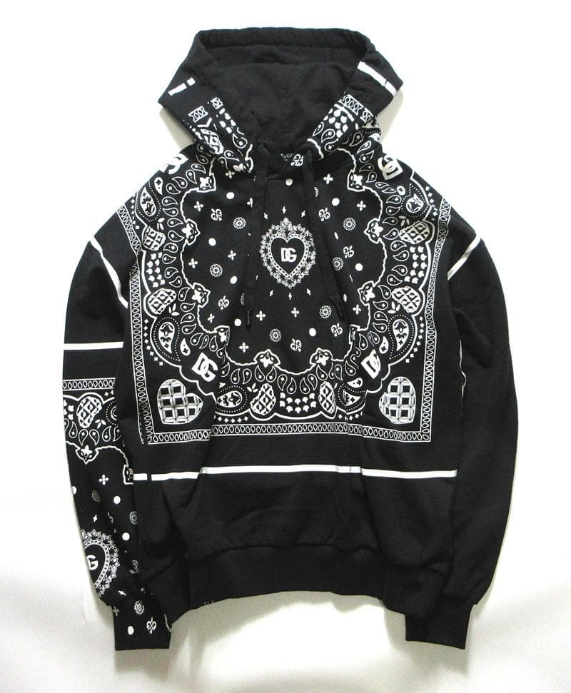 Dolce & Gabbana Bandana Print Hoodie in Black #QYL0HN