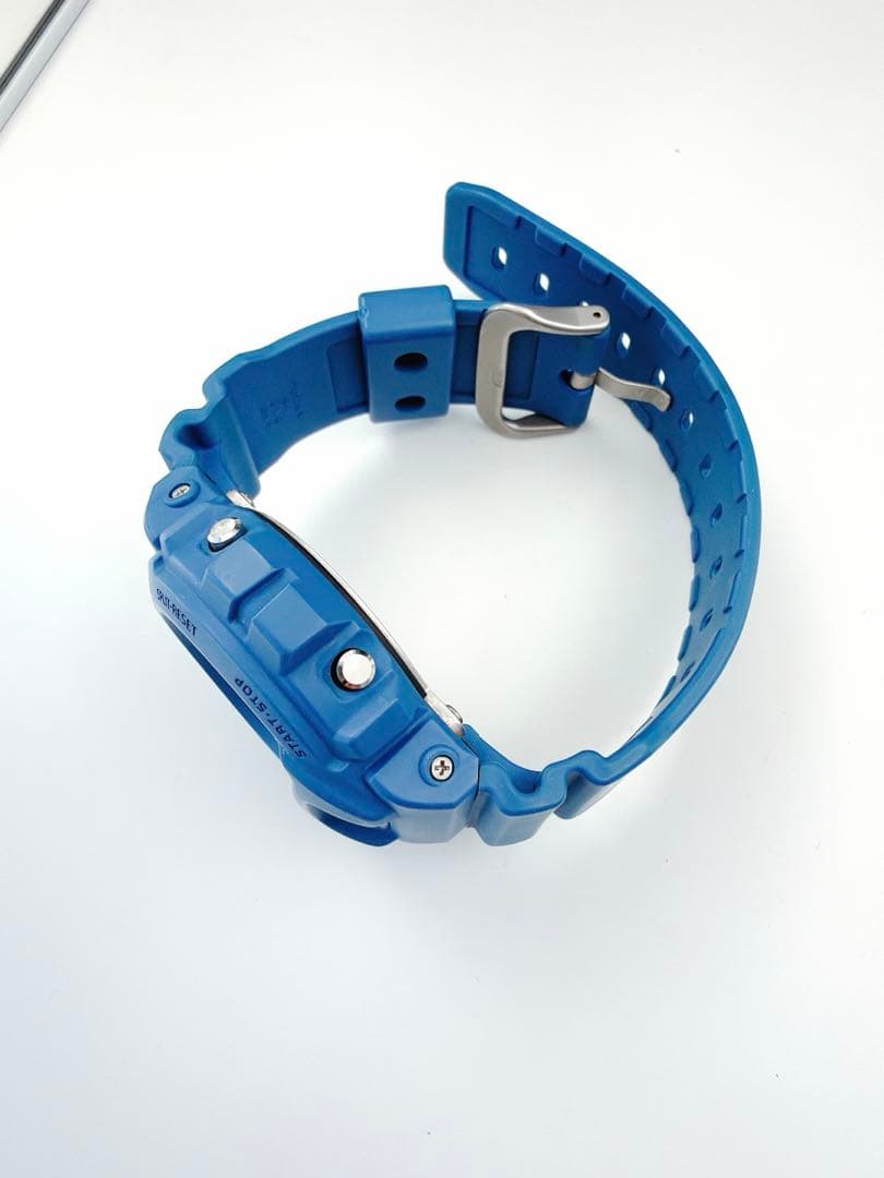 G-SHOCK DW-6900MM Crazy Colors Blue Inverted LCD #QYA3RD