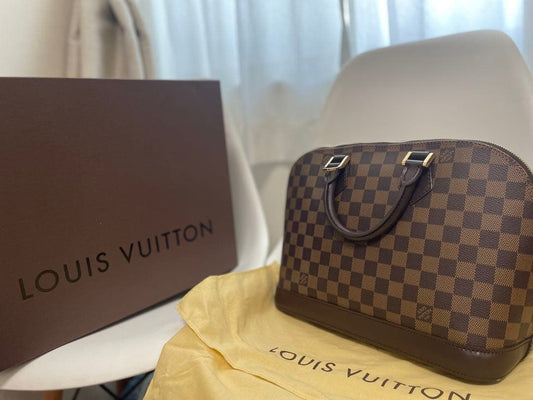LOUIS VUITTON Alma MM Damier genuine Monogram #QYJ2U2