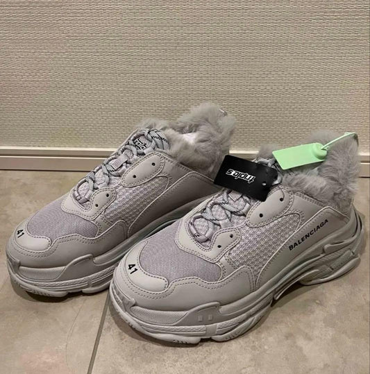 BALENCIAGA Triple S 41 Grey Balenciaga Sneakers #QYI0TK