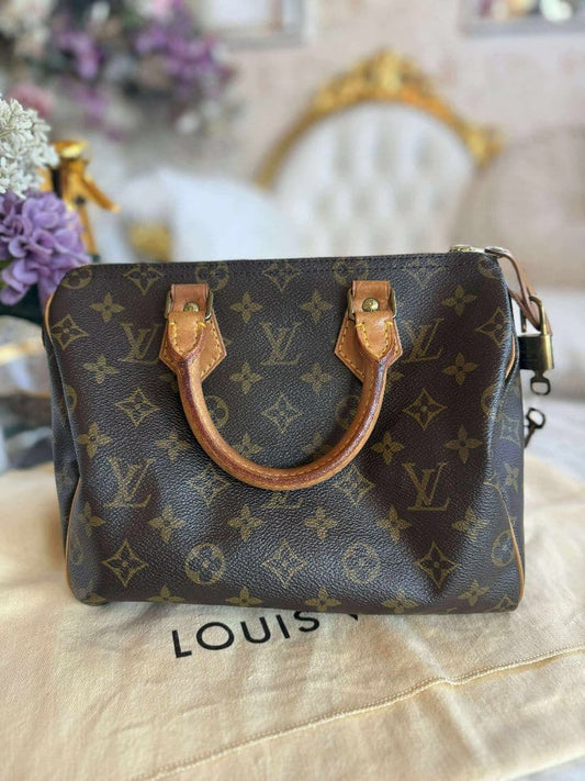 LOUIS VUITTON Speedy 25 Monogram Canvas Boston Handbag Brown w/Key Dust #QY4XZH
