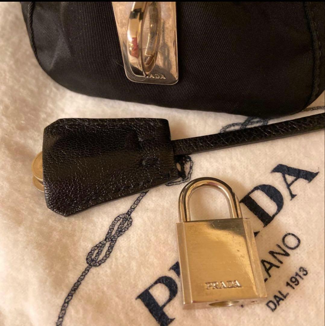 PRADA Black Nylon Handbag #QY5TKU