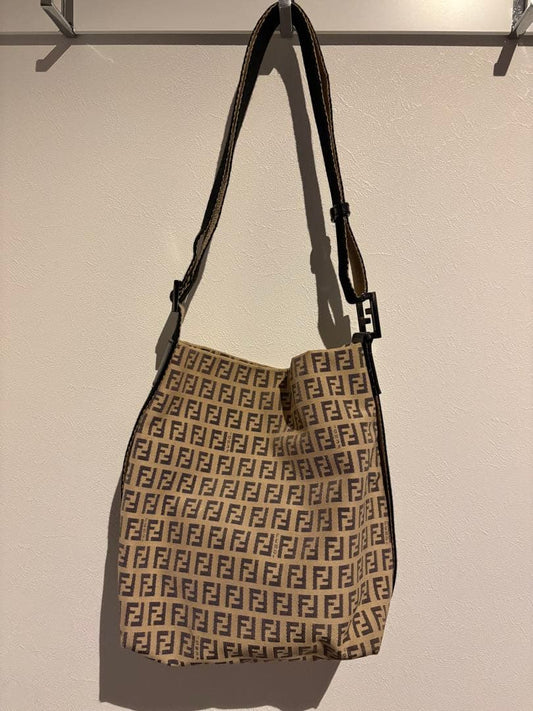 FENDI Zucca Logo Print Vintage Handbag Beige Black 90s 2000s #QY9NK4