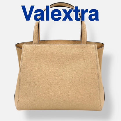 Valextra handbag, medium size, Triennale, beige, brand name. #QYAQ4R