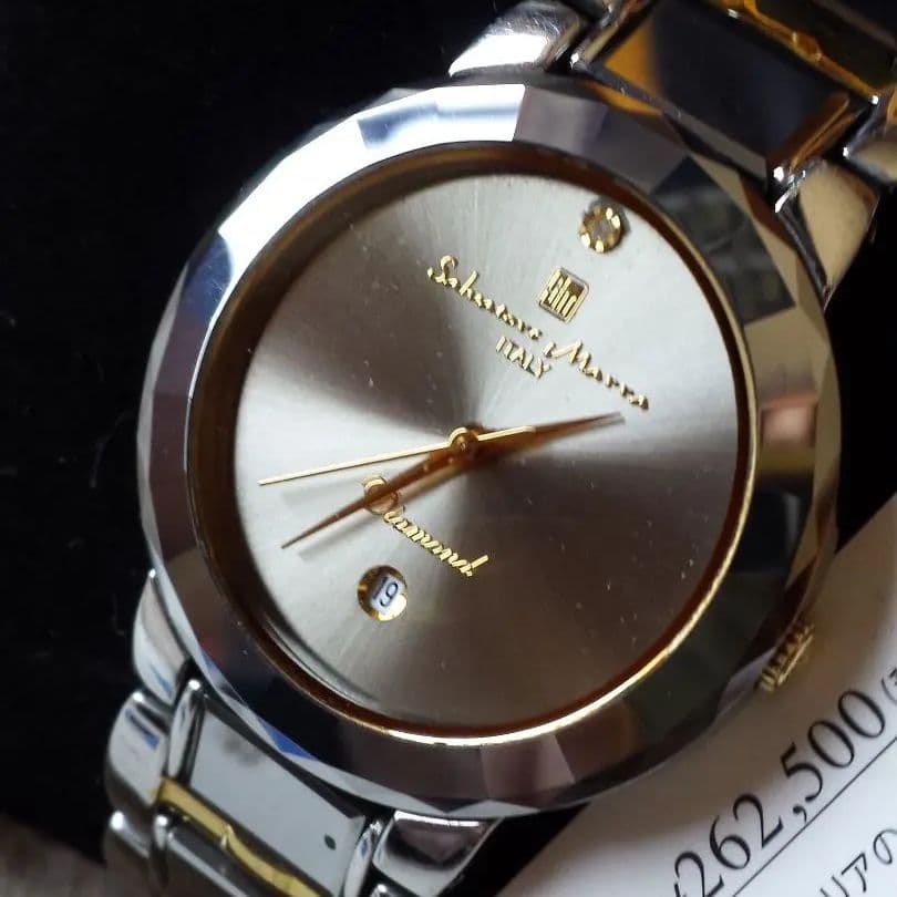 Top material: 18k gold (crown) with diamond certificate #QYKTOL