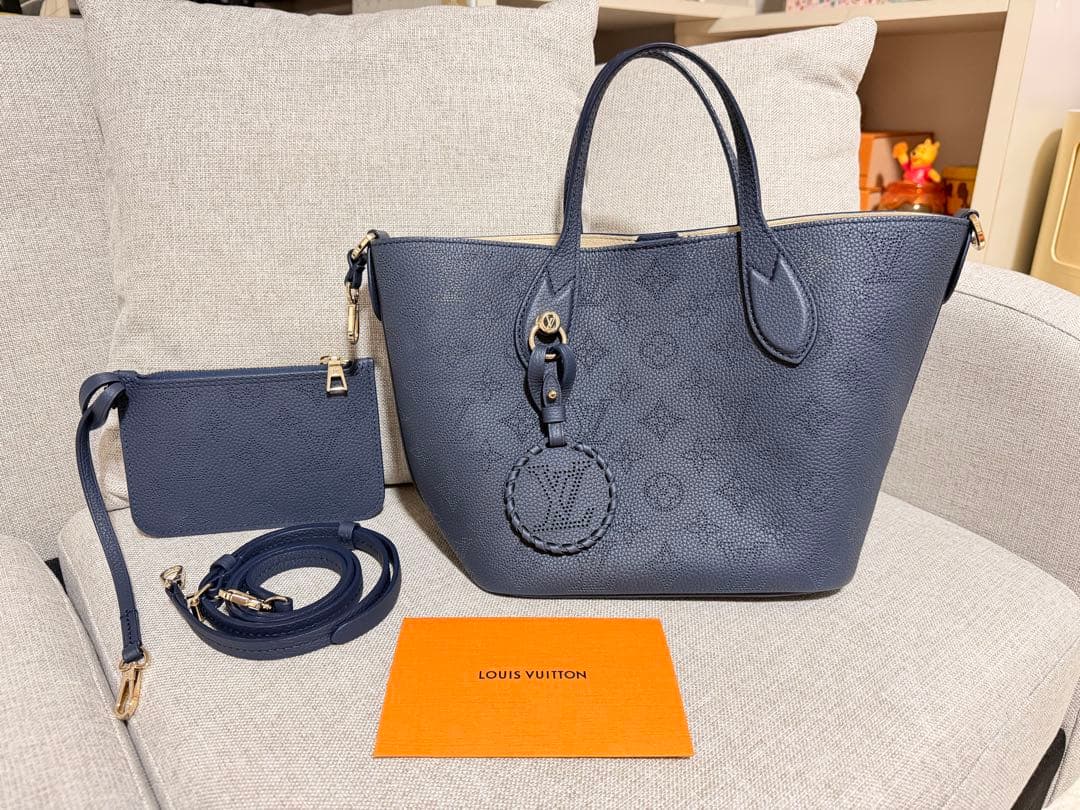 LOUIS VUITTON Mahina Blossom PM Navy M14317 2WAY Bag w/Pouch Charm #QY5DQJ
