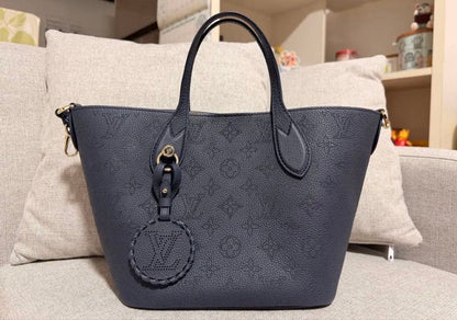 LOUIS VUITTON Mahina Blossom PM Navy M14317 2WAY Bag w/Pouch Charm #QY5DQJ