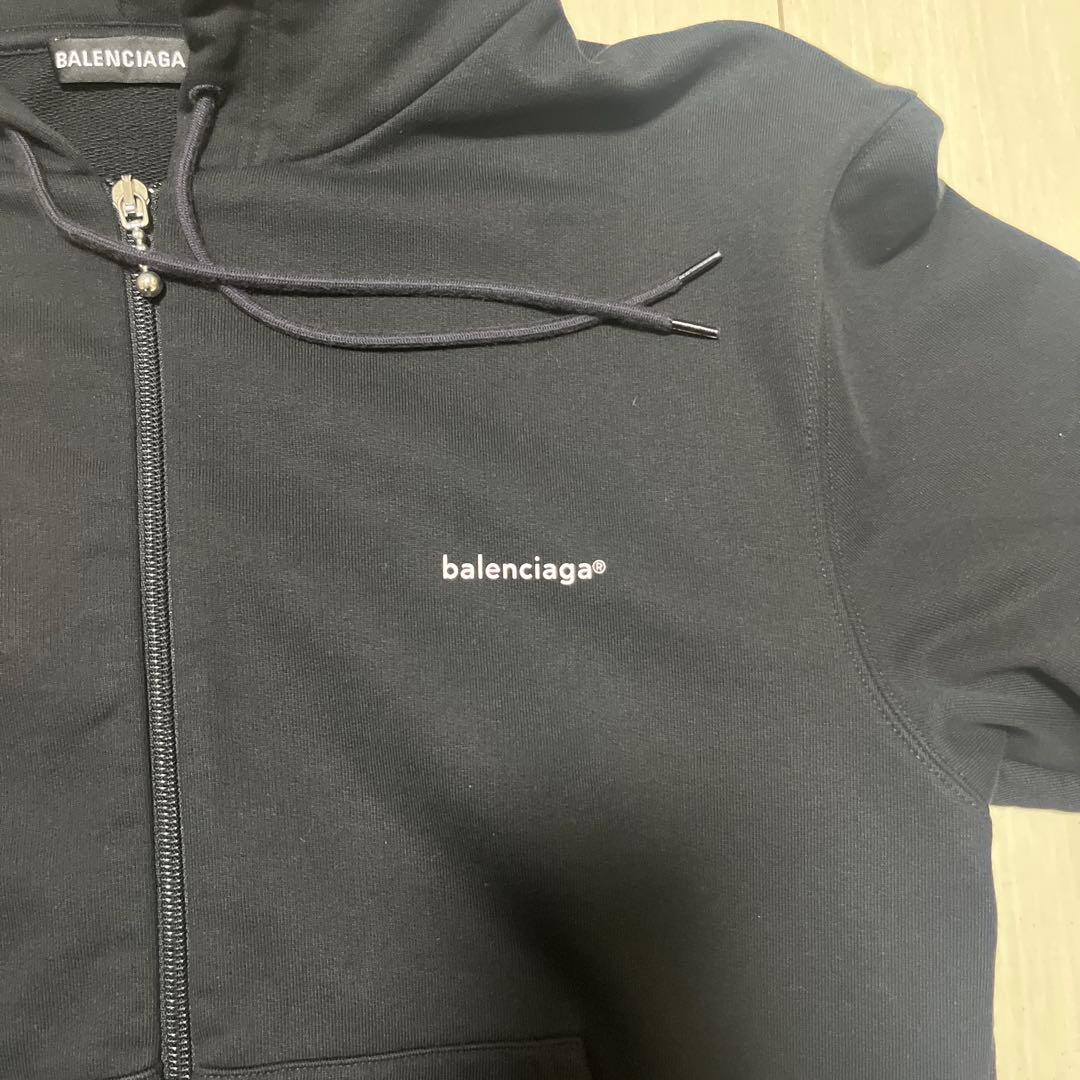 BALENCIAGA Black Zip-Up Hoodie #QY3NDT