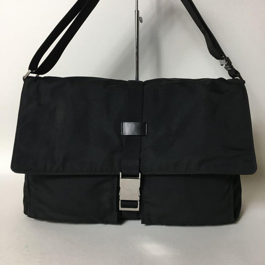 GUCCI Canvas Leather Shoulder Bag Black W35 H22 D9.5 #QYH5FN