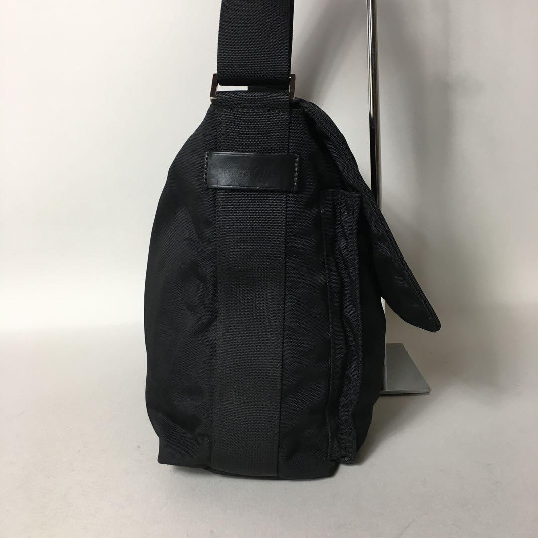 GUCCI Canvas Leather Shoulder Bag Black W35 H22 D9.5 #QYH5FN