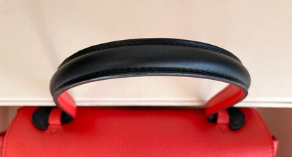 LOUIS VUITTON Lockme PM Taurillon Leather Handbag Red Turn-Lock Japan St #QY9NNB