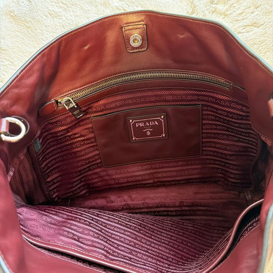 PRADA tote bag, burgundy #QY99Y9