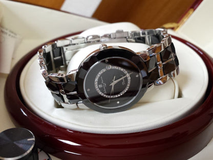 Top material: Sapphire, ceramic, and diamond with certificate of authent #PFGJ4C