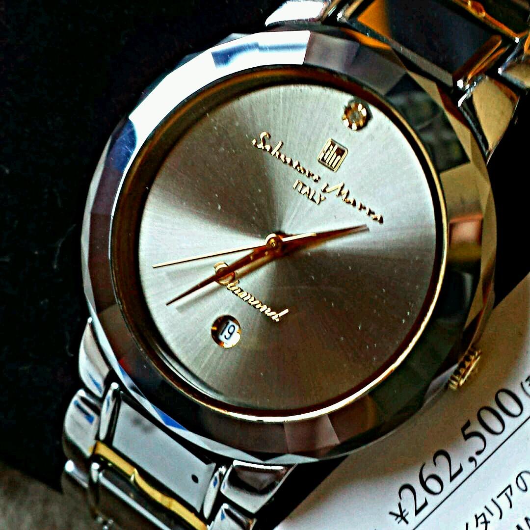Top material: 18k gold (crown) with diamond #QYGYP1