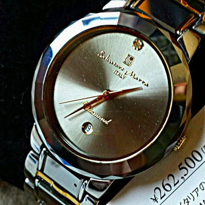 Top material: 18k gold (crown) with diamond #QYGYP1