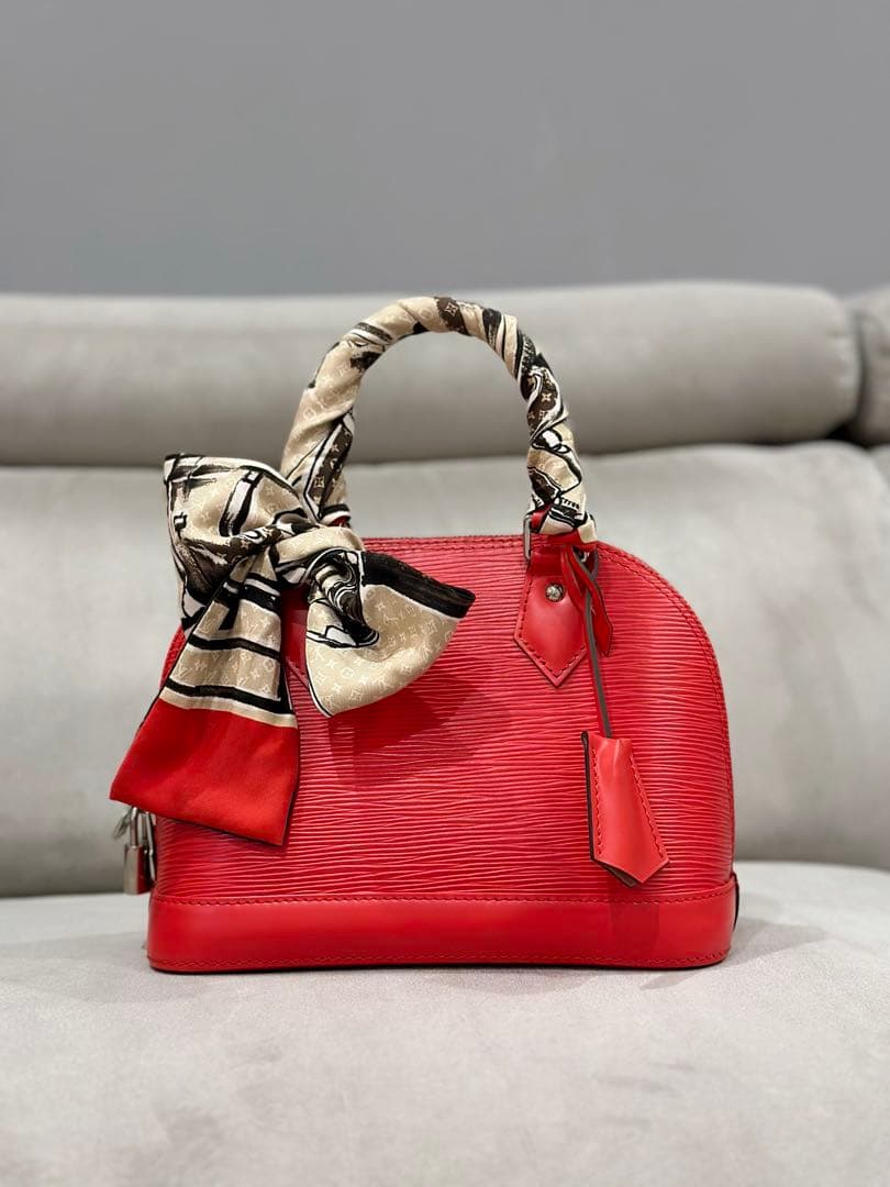 LOUIS VUITTON Alma BB Epi leather with bandeau #QYCHDJ