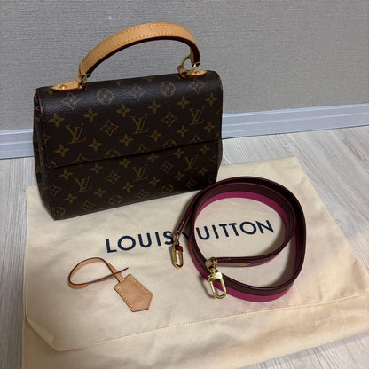 LOUIS VUITTON Cluny BB Monogram Canvas Brown Leather Handbag w/Strap Key #QYFW82