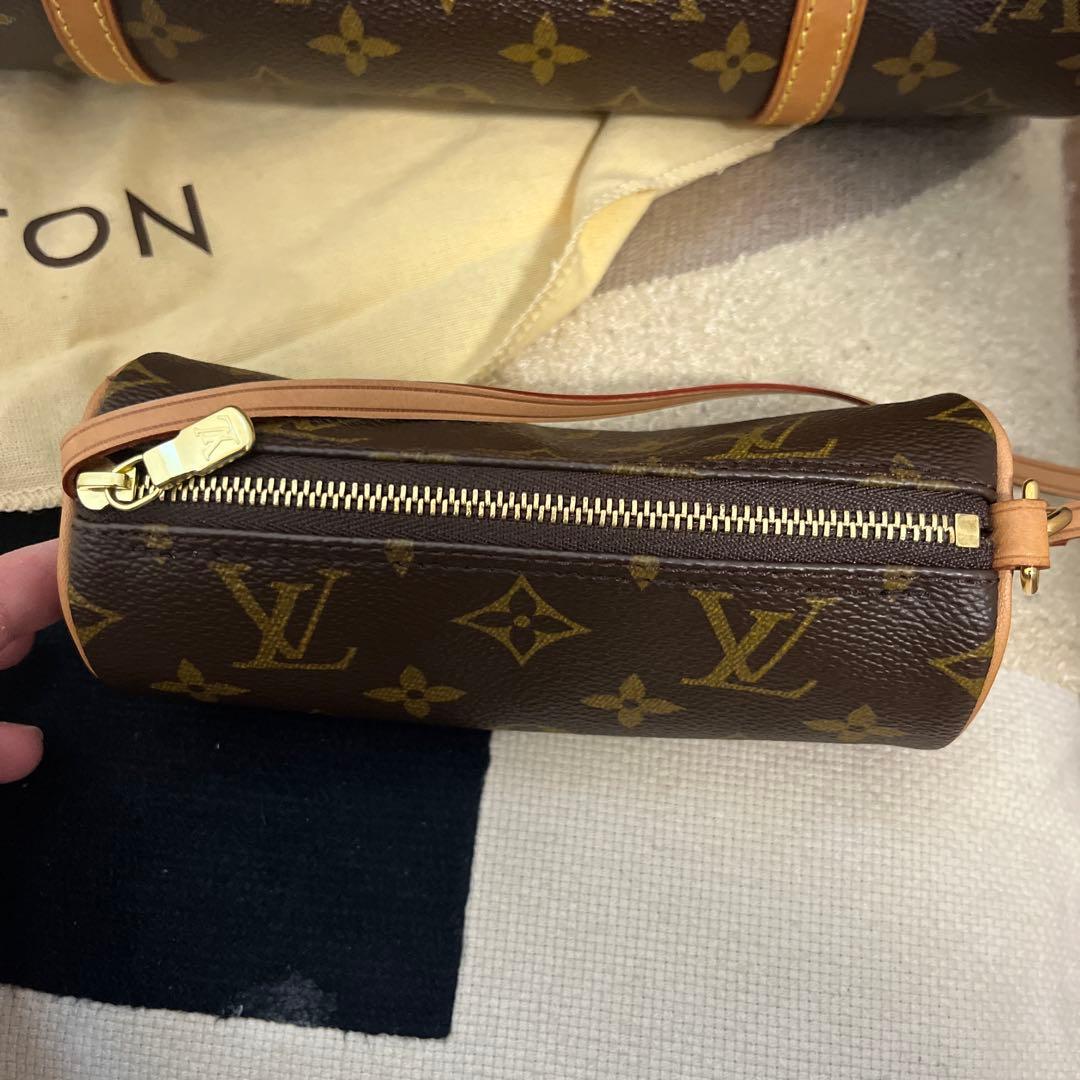 LOUIS VUITTON Monogram Bag with Pouch #QYDS00