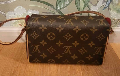 LOUIS VUITTON Louis Vuitton M51900 Recital Handbag #QYD4V7