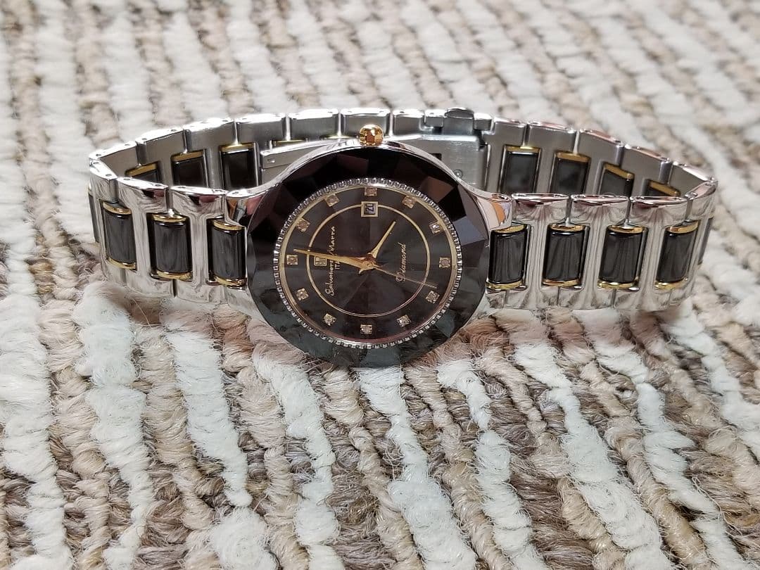 World's 300-piece limited edition luxury watch featuring high-quality ma #QY4J1X