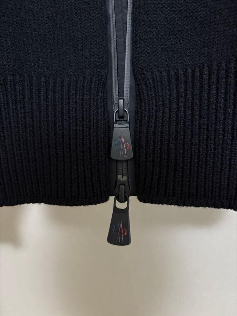 Moncler 2022-23 Autumn/Winter Hybrid Knit Parka, Size M #QY0VFM