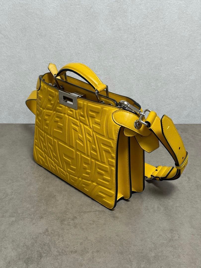 FENDI Peekaboo Mini Yellow Handbag #QY69QV