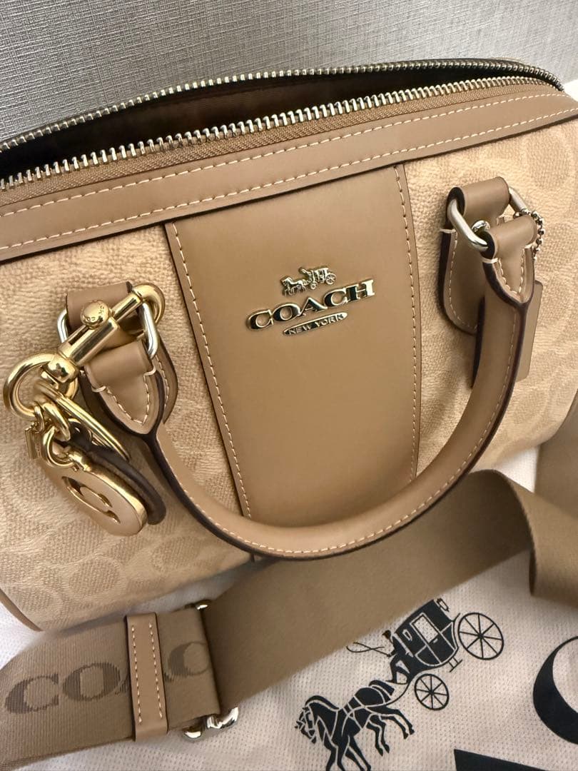 COACH Beige Heart Charm Logo Handbag with Shoulder Strap #QYGBM5