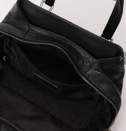 CHANEL Black Leather Handbag #QYGQHH