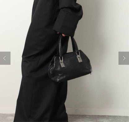 CHANEL Black Leather Handbag #QYGQHH