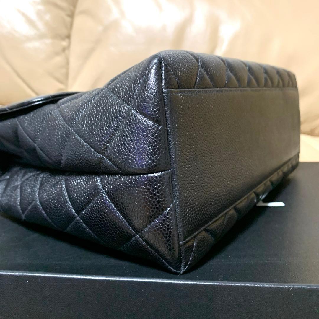 CHANEL Vintage Matelasse Caviar Skin Handbag Black 27x25cm Authentic #QY319K