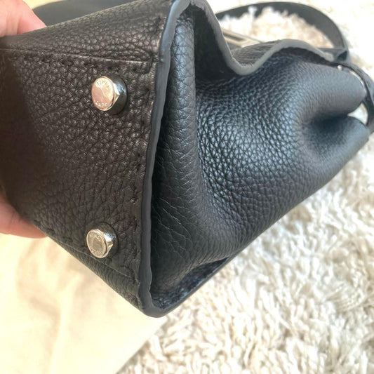 FENDI Peekaboo Stitch Bag in Black #QYB69Q