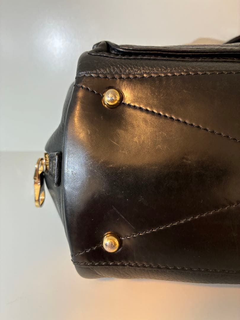 LOEWE Lola 26 Chain Leather Handbag/Tote Bag #QY86B6