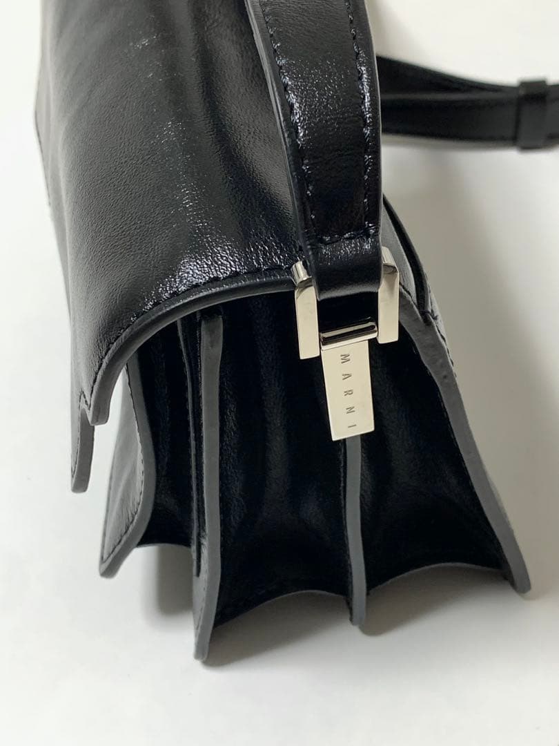 MARNI TRUNK SOFT MINI BAG Black Calf Leather #QYJQ9O