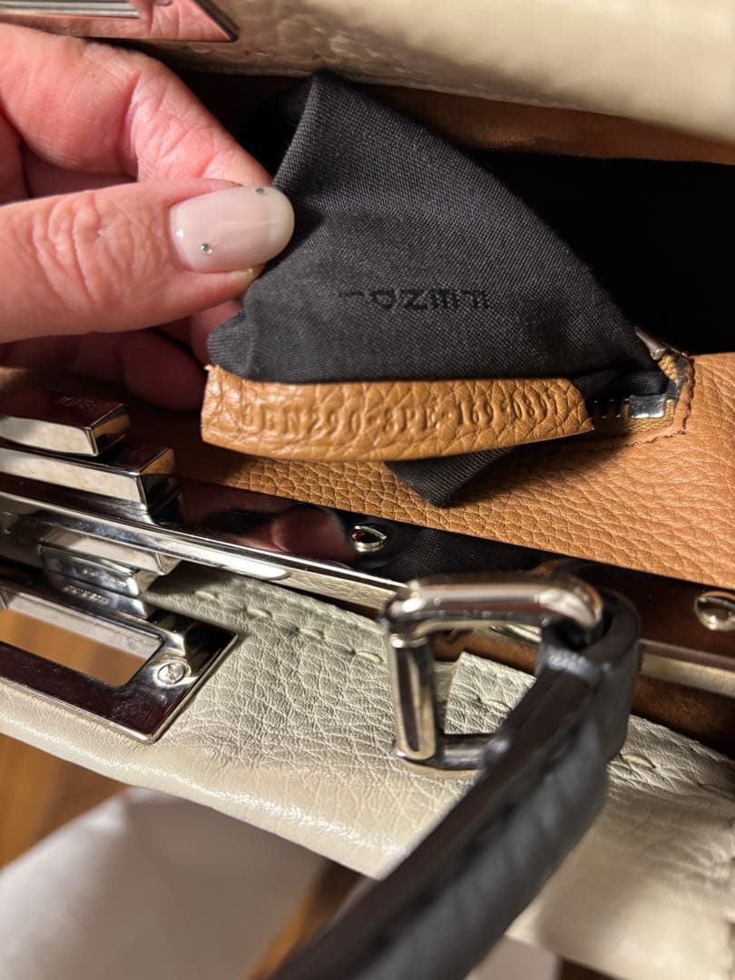 Fendi Selleria Peekaboo #QYCGY3