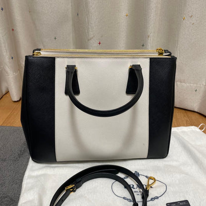 Prada Saffiano Bicolor #PG9OPR