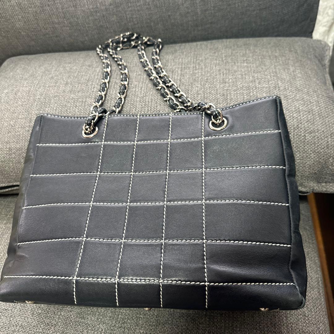 CHANEL Quilted Leather Handbag Navy Chain Strap W29cm CC Logo Shoulder B #QYBE2I