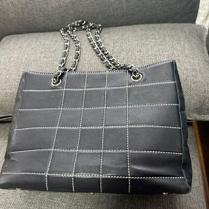 CHANEL Quilted Leather Handbag Navy Chain Strap W29cm CC Logo Shoulder B #QYBE2I