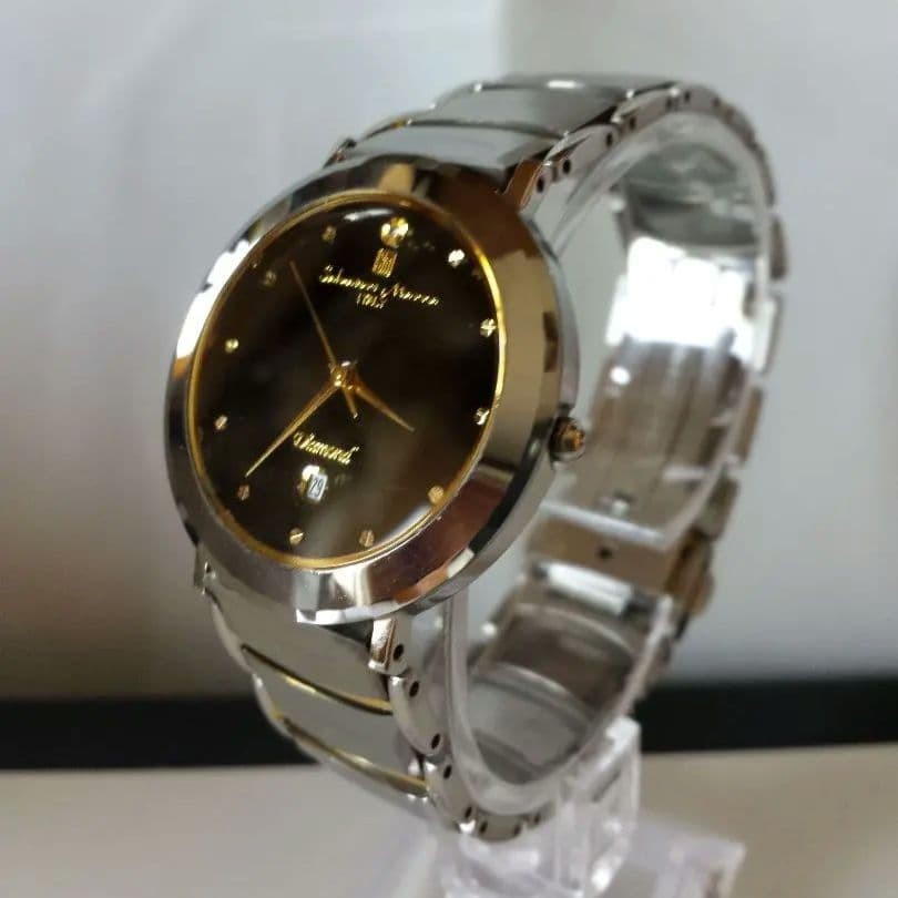 Model with superior brilliance, premium materials, and diamond appraisal #QY6GDE