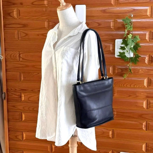 COACH Old Coach 9098 Navy Glovetanned Leather Shoulder Bag #QY1Y6M