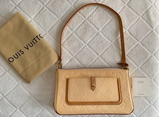 LOUIS VUITTON Louis Vuitton pouch bag #QY8LZK