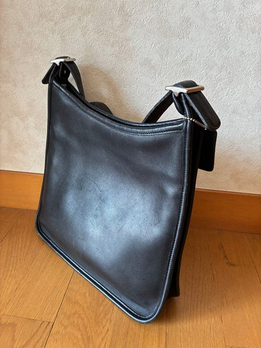 Coach (Old Coach) Shoulder Bag #QYH5N6