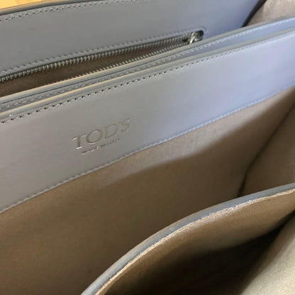 Tod's Hollyback #QYDIIY
