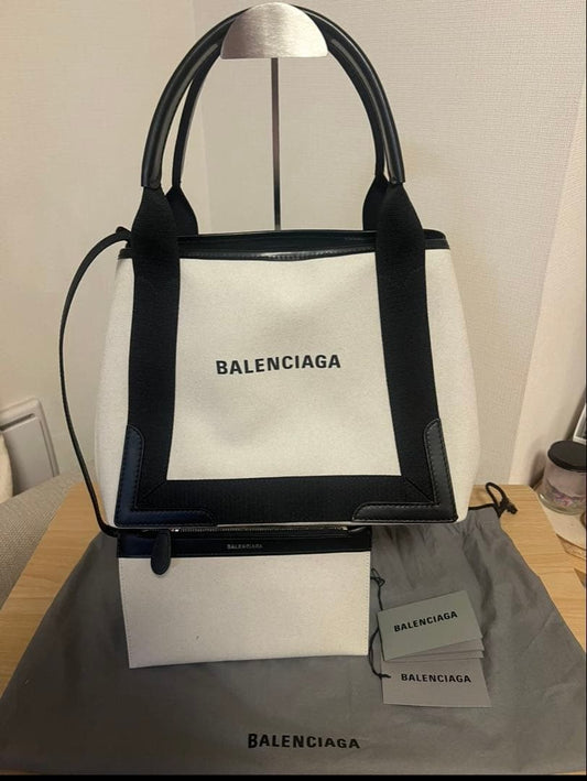 BALENCIAGA Tote Bag White Black Leather Women #QY31CU