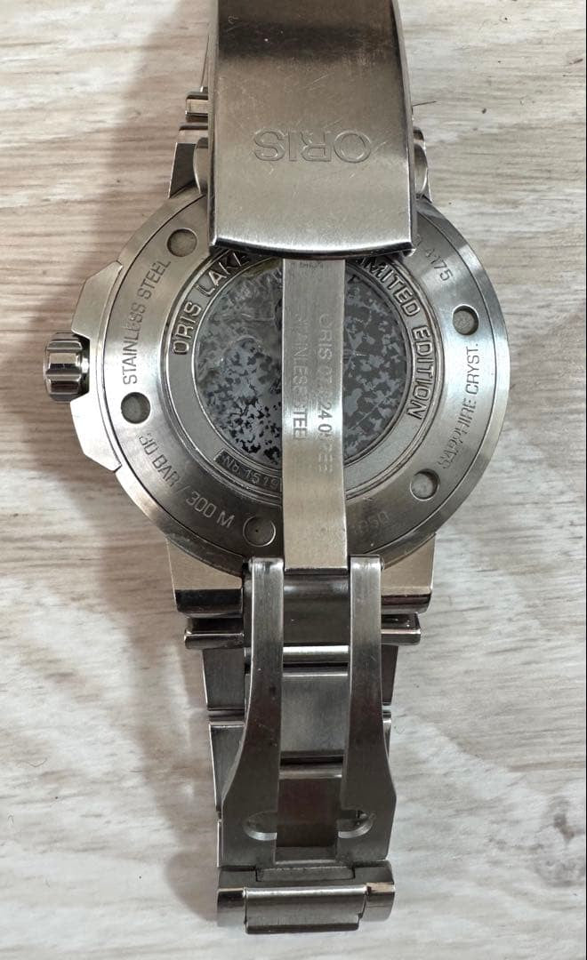 ORIS Aquis Date Lake Baikal #QYE6BC